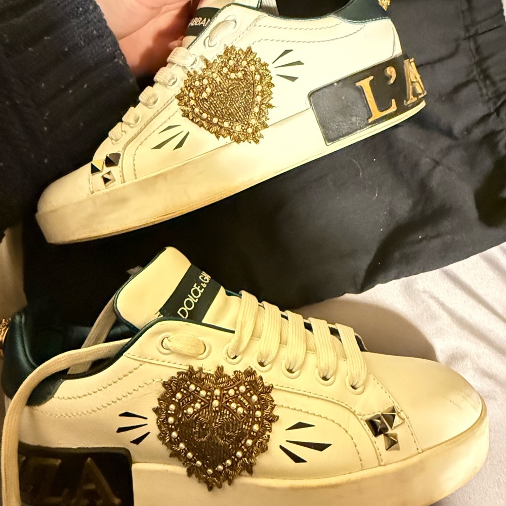 Dolce & Gabbana White and Gold Heart Sneakers